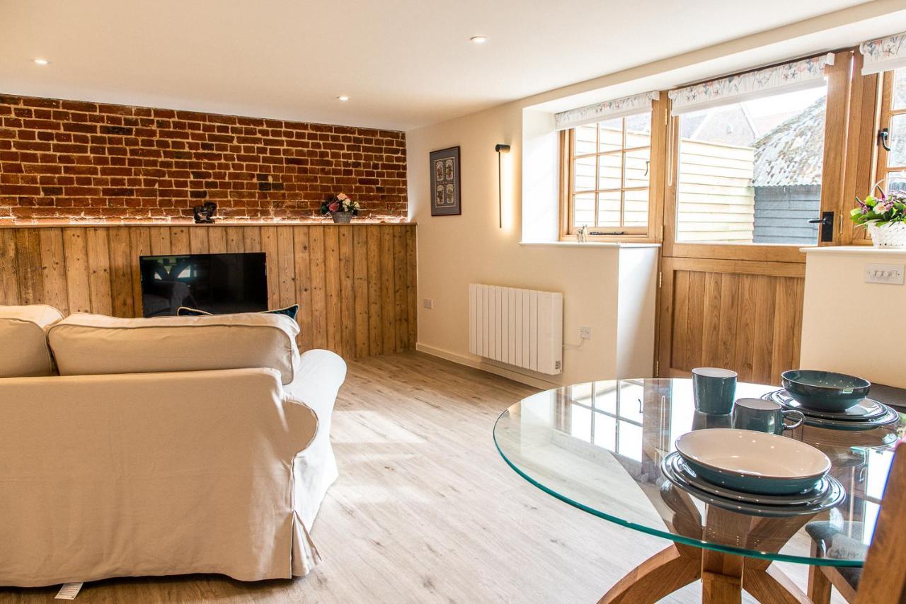 The Stable Appartement Canterbury Buitenkant foto