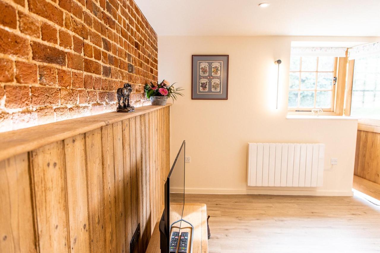 The Stable Appartement Canterbury Buitenkant foto